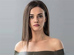 Evlat Kokusu - Hande Soral - Zeynep Gündoğan (Zeyno) Kimdir?