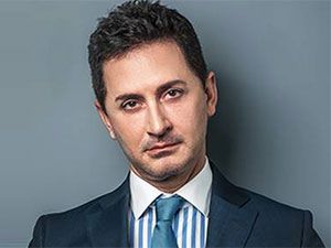 Evlat Kokusu - Murat Han - Cevahir Akbaş Kimdir?