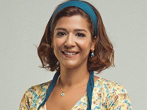 Familya - Sezer Avcı - Hava Beyoğlu Boz Kimdir?