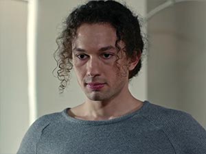 Fi - Efecan Şenolsun - Murat Yılmaz Kimdir?