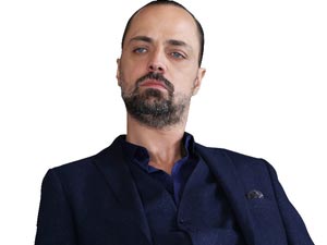 Gel Dese Aşk - Ertan Saban - Barlas Pusat Kimdir?