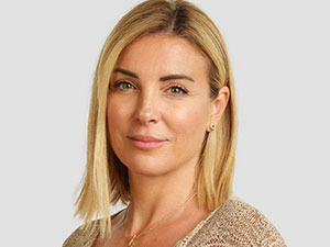 Gelsin Hayat Bildiği Gibi - Özge Özberk - Derya Yılmaz Kimdir?