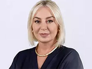 Güller ve Günahlar - Gülenay Kalkan - Sevim Tecer Kimdir?