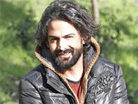 Güllerin Savaşı - Soydan Soydaş - Onur Ersoy Kimdir?