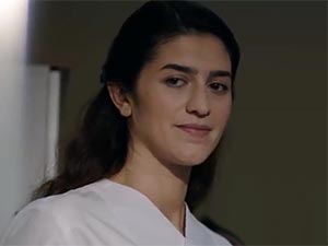 Gülperi - Ayşe Yazıcı - Ferda Solak Kimdir?