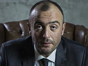 Halka - Deniz Şen Hamzaoğlu - Adem Kimdir?