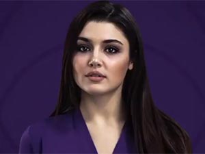 Halka - Hande Erçel - Müjde Akay Kimdir?