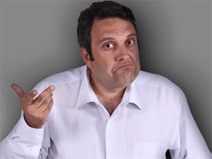 Hangimiz Sevmedik - Barış Başar - Zeki Durulmaz Kimdir?