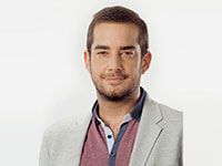 Hayat Ağacı - Enis Arıkan - Arif Gür Kimdir?