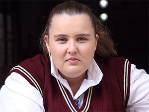 Hayat Bazen Tatlıdır - İlayda Çengel - Ayhan Mertoğlu (Bariyer) Kimdir?