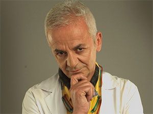 Hayatımın Aşkı - Zafer Algöz - Hikmet Şenkal Kimdir?