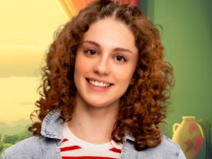 Hayatımın Neşesi - Nisan Dökmeci - Zeynep Şenbakkal Kimdir?