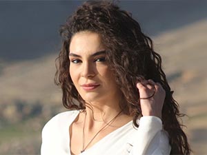 Hercai - Ebru Şahin - Reyyan Şadoğlu Kimdir?