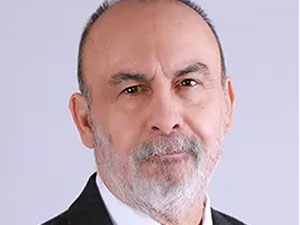 Hicran - Yaşar Üzer - Süleyman Akdemir Kimdir?