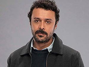 Hizmetçiler - Cansu Fırıncı - Yaşar Tuna Kimdir?