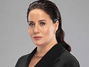 Hizmetçiler - Servet Pandur - Belkıs Sipahioğlu Kimdir?