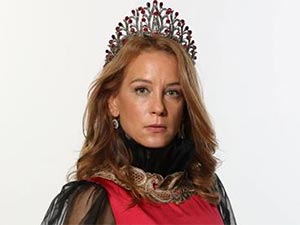 Kalbimin Sultanı - Emel Çölgeçen - Esma Sultan Kimdir?