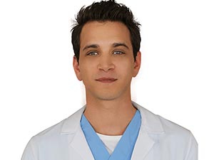 Kalp Atışı - Selahattin Paşalı - Alp Sungur Kimdir?