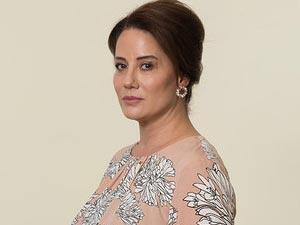 Kanatsız Kuşlar - Servet Pandur - Azime Kimdir?