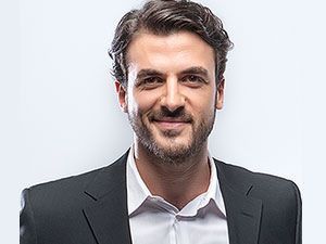 Kanıt: Ateş Üstünde - Gurur Aydoğan - Ömer Kimdir?