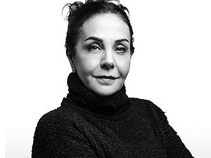 Kara Tahta - Çiçek Dilligil Öztoprak - Sevgi Kimdir?