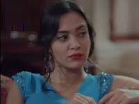 Kertenkele - Ayça Kuru - Irmak Kimdir?