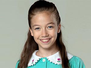 Keşke Hiç Büyümeseydik - Alisa Sezen Sever - Serpil Handırı (Küçüklüğü) Kimdir?