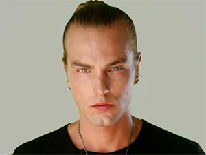 Keşke Hiç Büyümeseydik - Caner Nalbantoğlu - Can Kimdir?