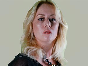 Keşke Hiç Büyümeseydik - Melisa Doğu - Ayten Kimdir?