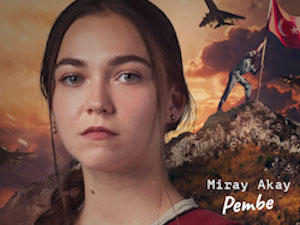 Kıbrıs Zafere Doğru - Miray Akay - Pembe Dereli Kimdir?