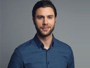 Kırlangıç Fırtınası - Gün Akıncı - Yusuf Turaboğlu Kimdir?