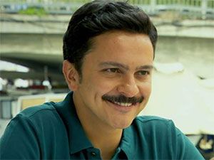 Kocamın Ailesi - Murat Okay - Rıza Bakır Kimdir?