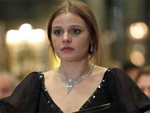 Kördüğüm (2016) - Naz Elmas - Didem Kimdir?