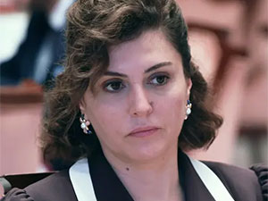 Kral Kaybederse - İdil Yener - Neslihan Kimdir?