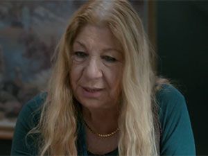 Kurtlar Vadisi Pusu - Ayla Algan - Profesör Anadolu Kimdir?