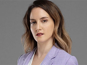 Kusursuz Kiracı - Deniz Cengiz - Suzi Dinç Kimdir?