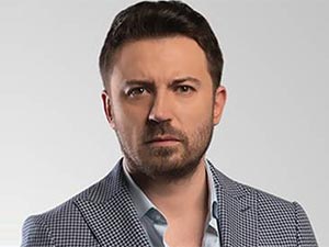 Leke - Tolga Güleç - Mehmet Tuna Kimdir?