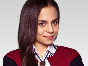 Lise Devriyesi - Bahar Şahin - Işıl Yılmaz Kimdir?