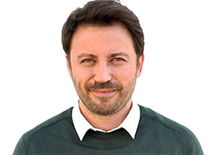 Masumiyet - Tolga Güleç - Timur Yüksel Kimdir?