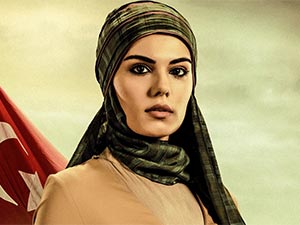 Mehmetçik Kutlu Zafer - Özgü Kaya - Zeynep Kimdir?