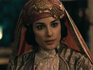 Mehmetçik Kutulamare - Cansu Tosun - Fatma Kimdir?