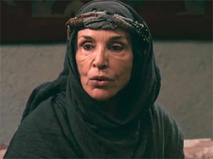 Mehmetçik Kutulamare - Meriç Başaran - Efsa Hatun Kimdir?