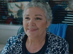 Meleklerin Aşkı - Bedia Ener - Hadiye Kimdir?