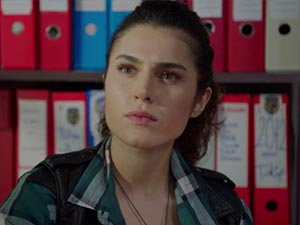Meryem - Serenay Aktaş - Burcu Aktar Kimdir?