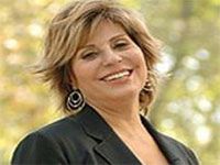 Mihrap Yerinde - Sermin Hürmeriç - Gülümser Kimdir?