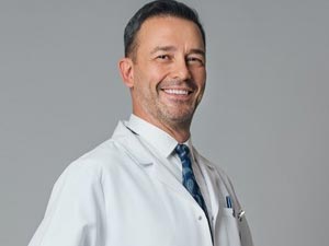 Mucize Doktor - Murat Aygen - Tanju Korman Kimdir?