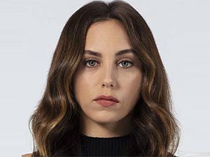 Muhteşem İkili - Öykü Karayel - Yağmur Bulut Kimdir?