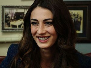 Not Defteri - Merve Oflaz - İclal Kimdir?