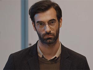 Öğretmen - İlker Kaleli - Akif Erdem Kimdir?