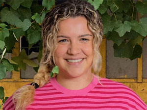 Ömür Usta - Zeynep Melis Girşen - Zeynep Karaca Kimdir?